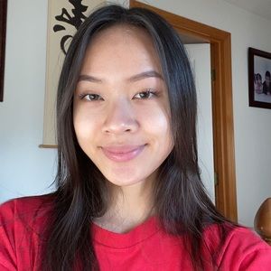 Meet your Posher, Paulina